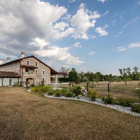 Atmosfere Charme & Country Hotel Borgo San Mauro Buitenkant foto