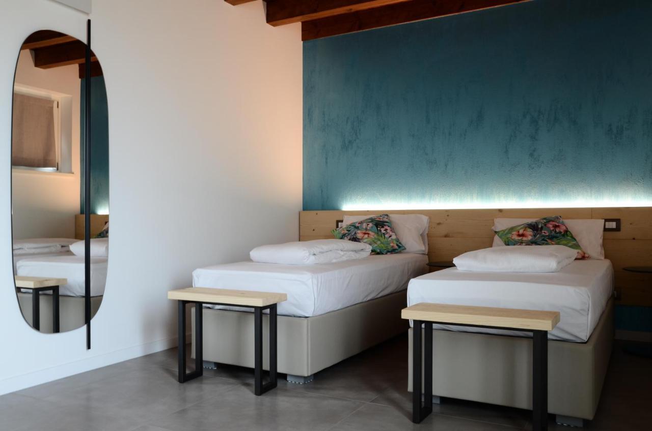 Atmosfere Charme & Country Hotel Borgo San Mauro Buitenkant foto