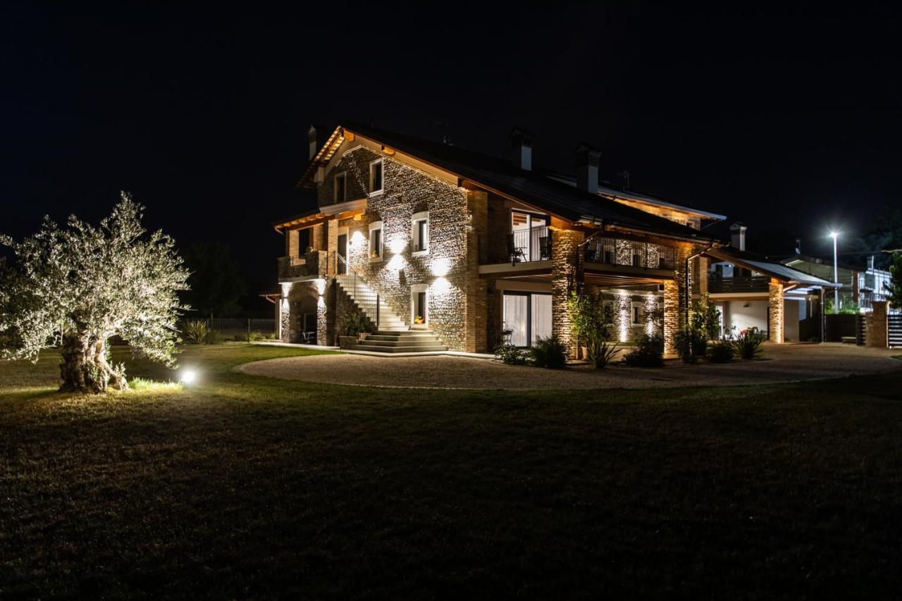Atmosfere Charme & Country Hotel Borgo San Mauro Buitenkant foto