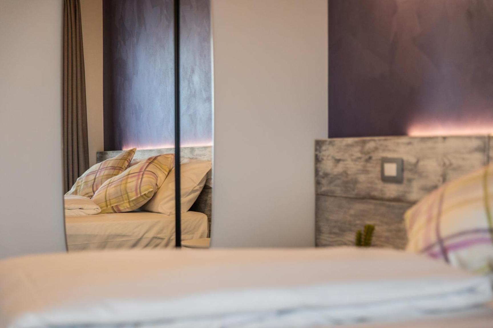 Atmosfere Charme & Country Hotel Borgo San Mauro Buitenkant foto